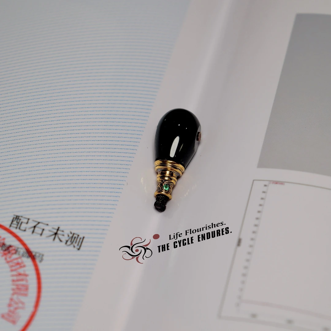 秋会长的和田玉新疆天然黑青NGTC大证金塔三通手串手链念珠配饰