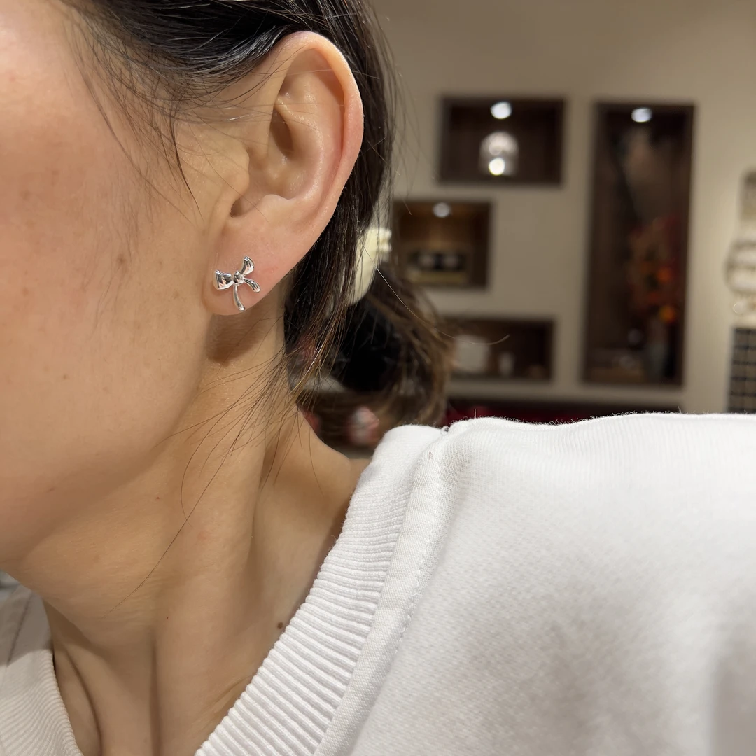925银耳饰 925纯银耳钉 蝴蝶结 纯银百搭小众精致耳钉ins