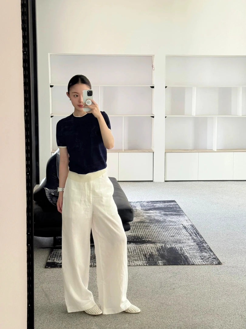 夏季时尚新款韩系高级感洋气衣服显瘦短袖气质上衣百搭休闲风裤子