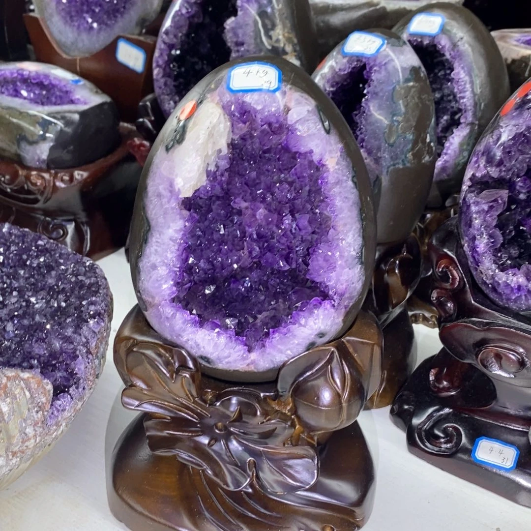 水晶摆件未镶嵌莹