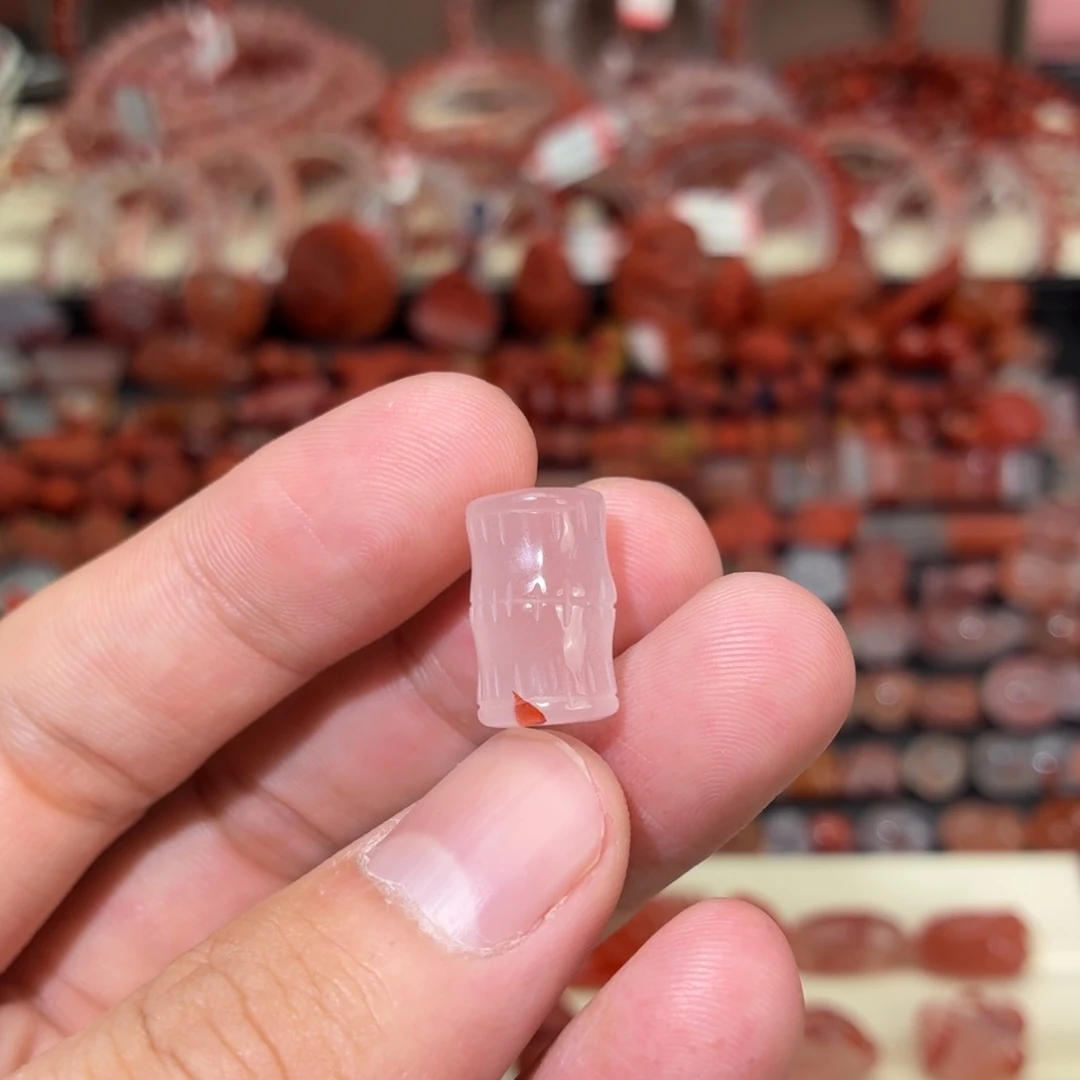 南红玛瑙未镶嵌颈饰节节高1