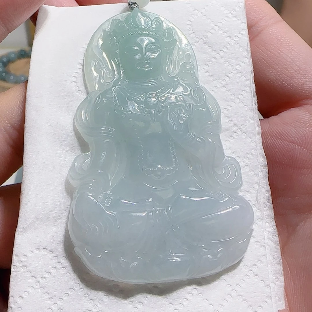 翡翠未镶嵌颈饰观音