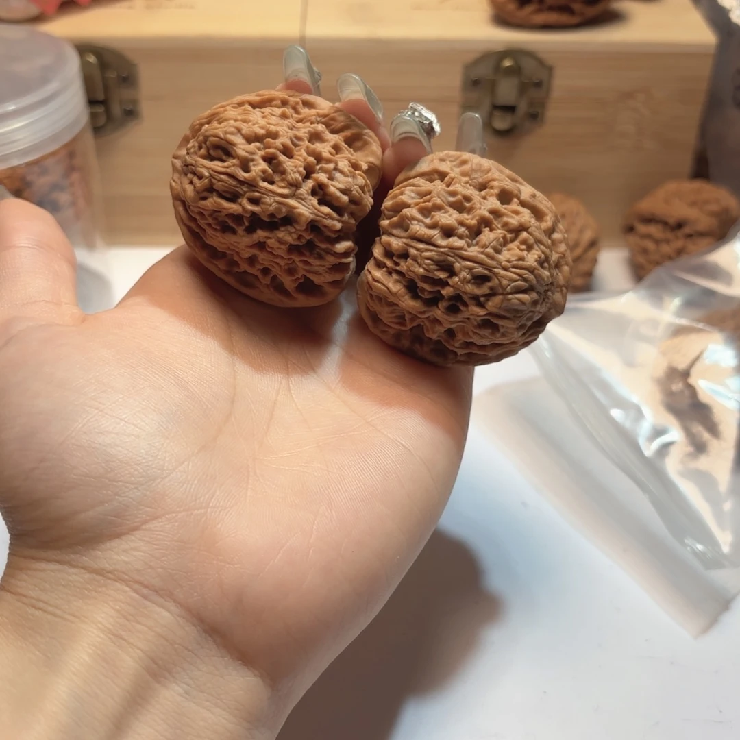 美***哦吊坠文玩核桃9号链接