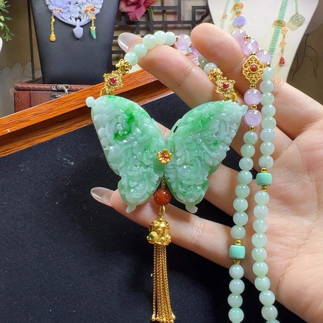 翡翠未镶嵌毛衣链冰阳绿蝴蝶