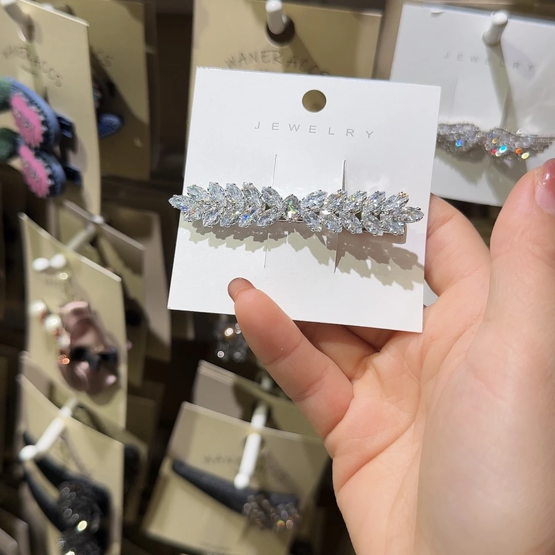 布艺非金属树叶鸭架