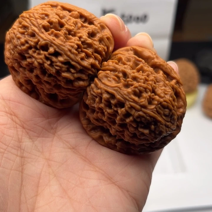 文玩核桃吊坠南疆42