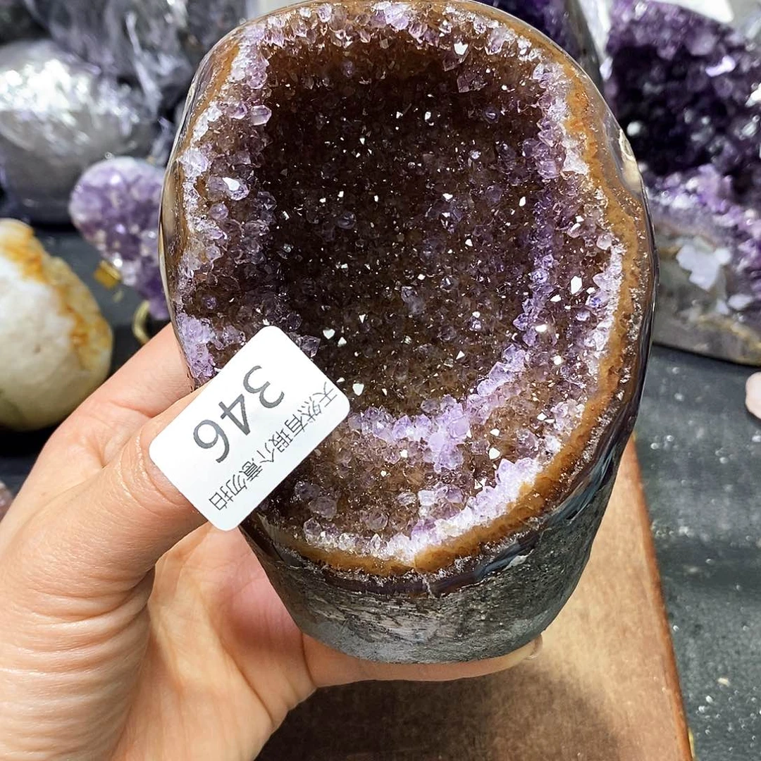 水晶大型摆件（非配饰）未镶嵌