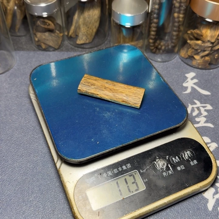 线香@*信海南白棋树心牌子11克