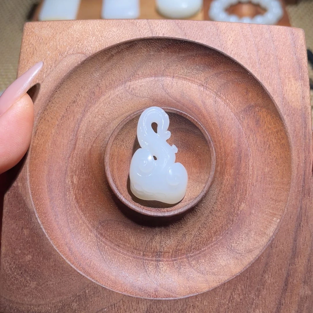 未镶嵌手链和田玉