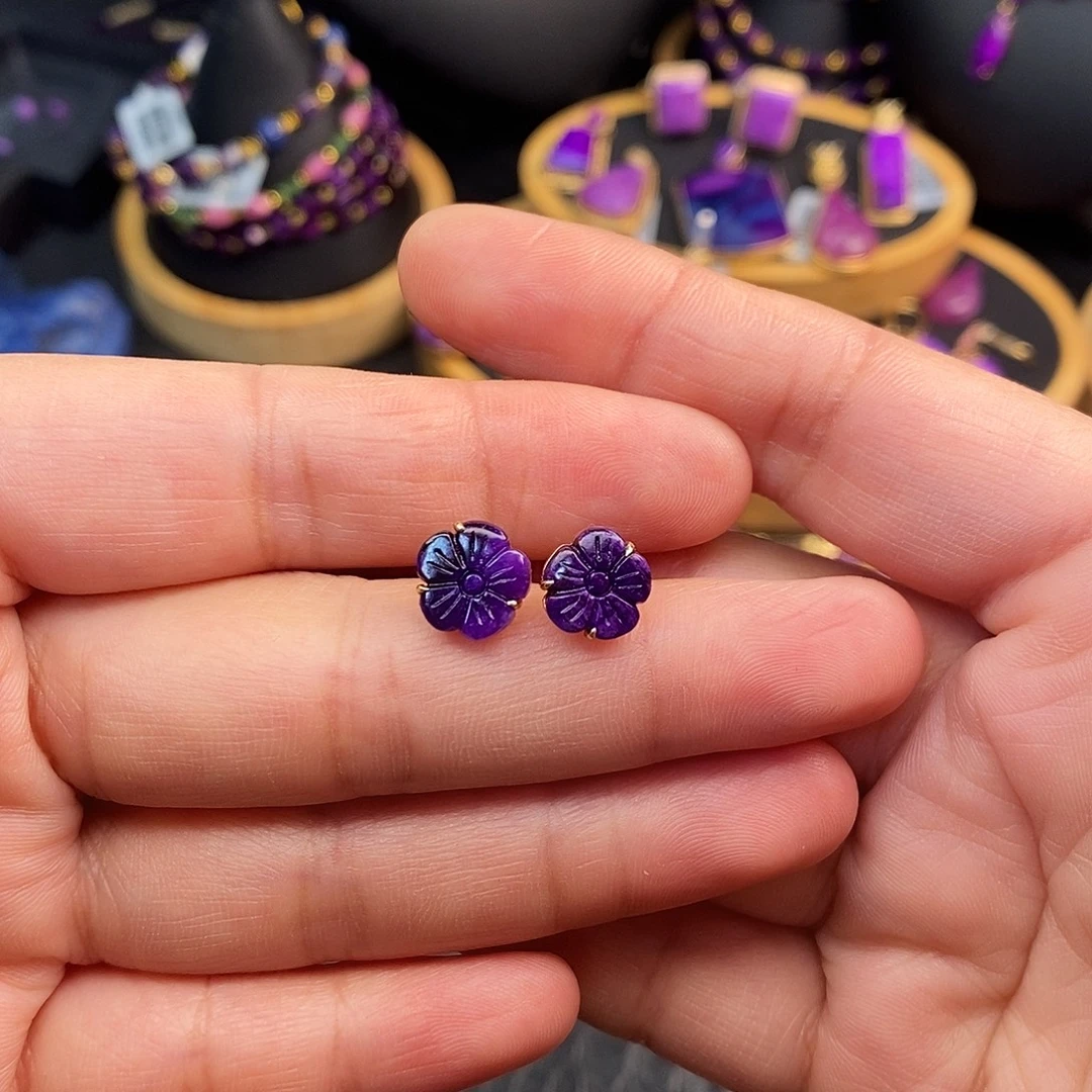 苏纪石（舒俱来）18K金镶嵌耳饰