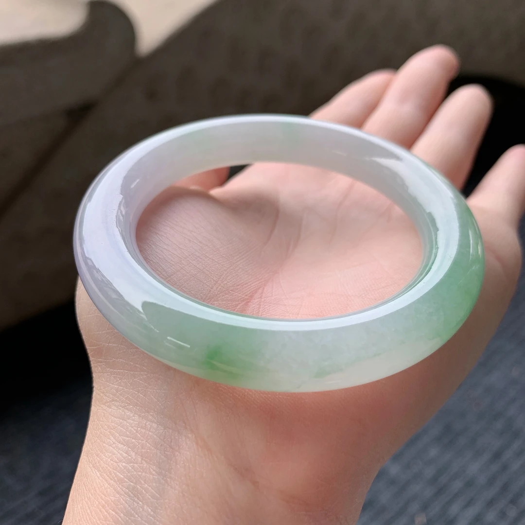 天然A货翡翠玉手镯圈口52圆条冰糯春彩 HJ406051319