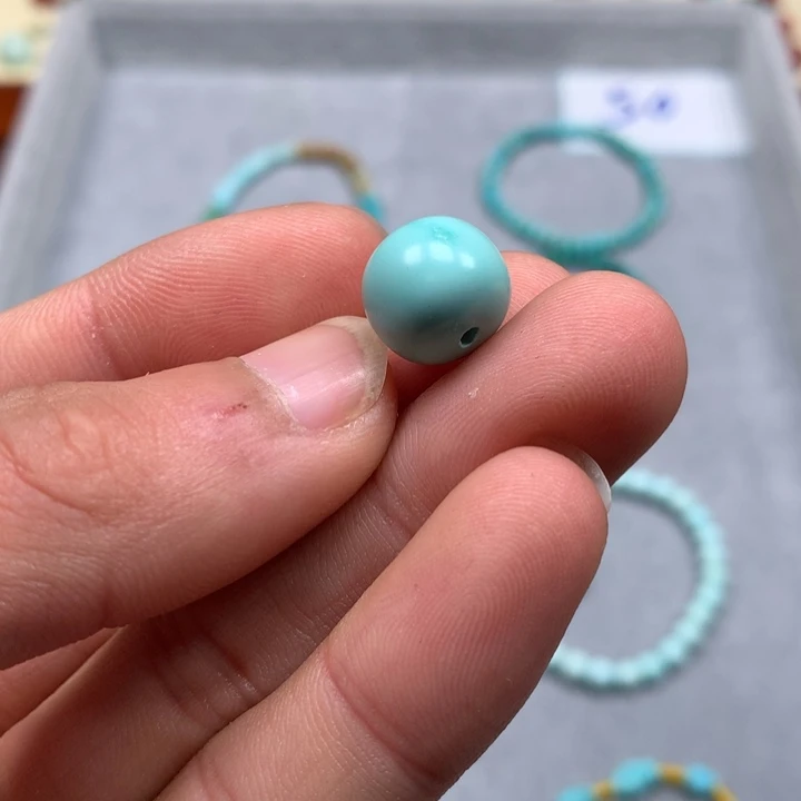绿松石配饰未镶嵌听****来