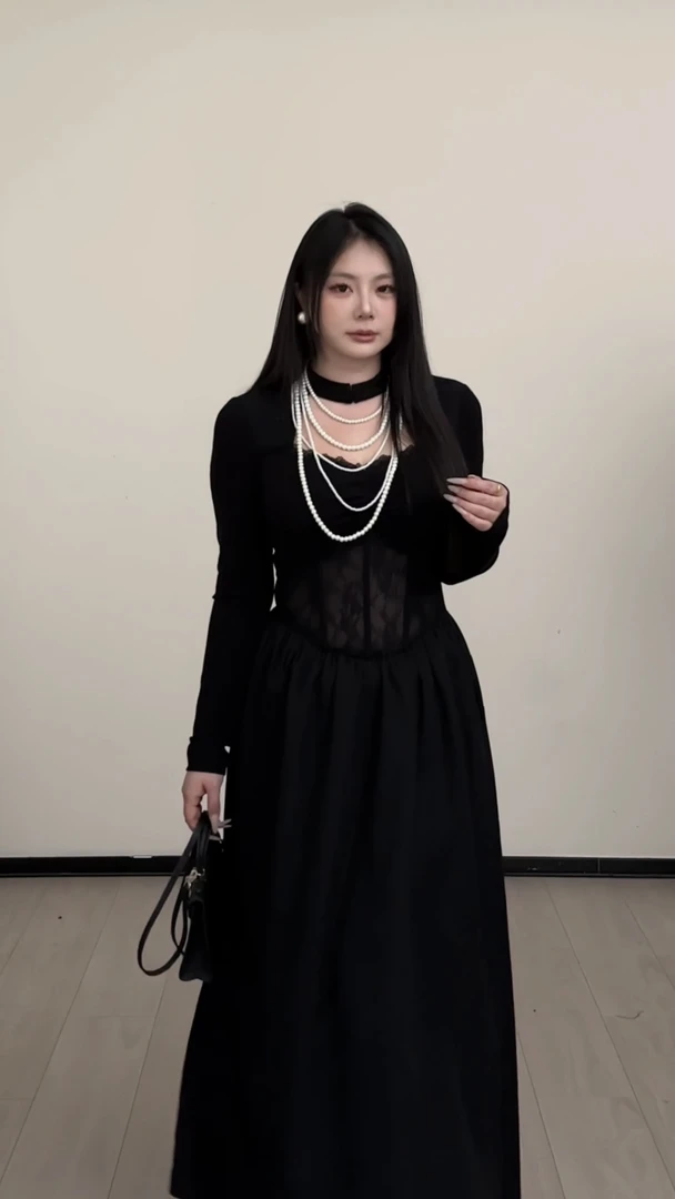 【大小姐】“暗夜优雅”高级焦点蕾丝拼接连衣裙设计感小黑裙