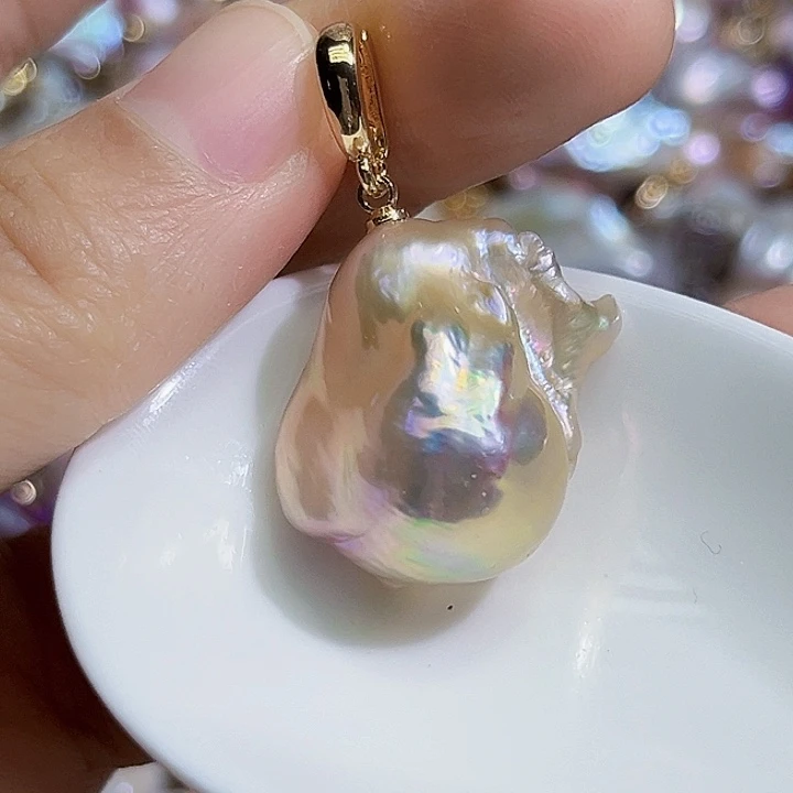 颈饰未镶嵌淡水珍珠