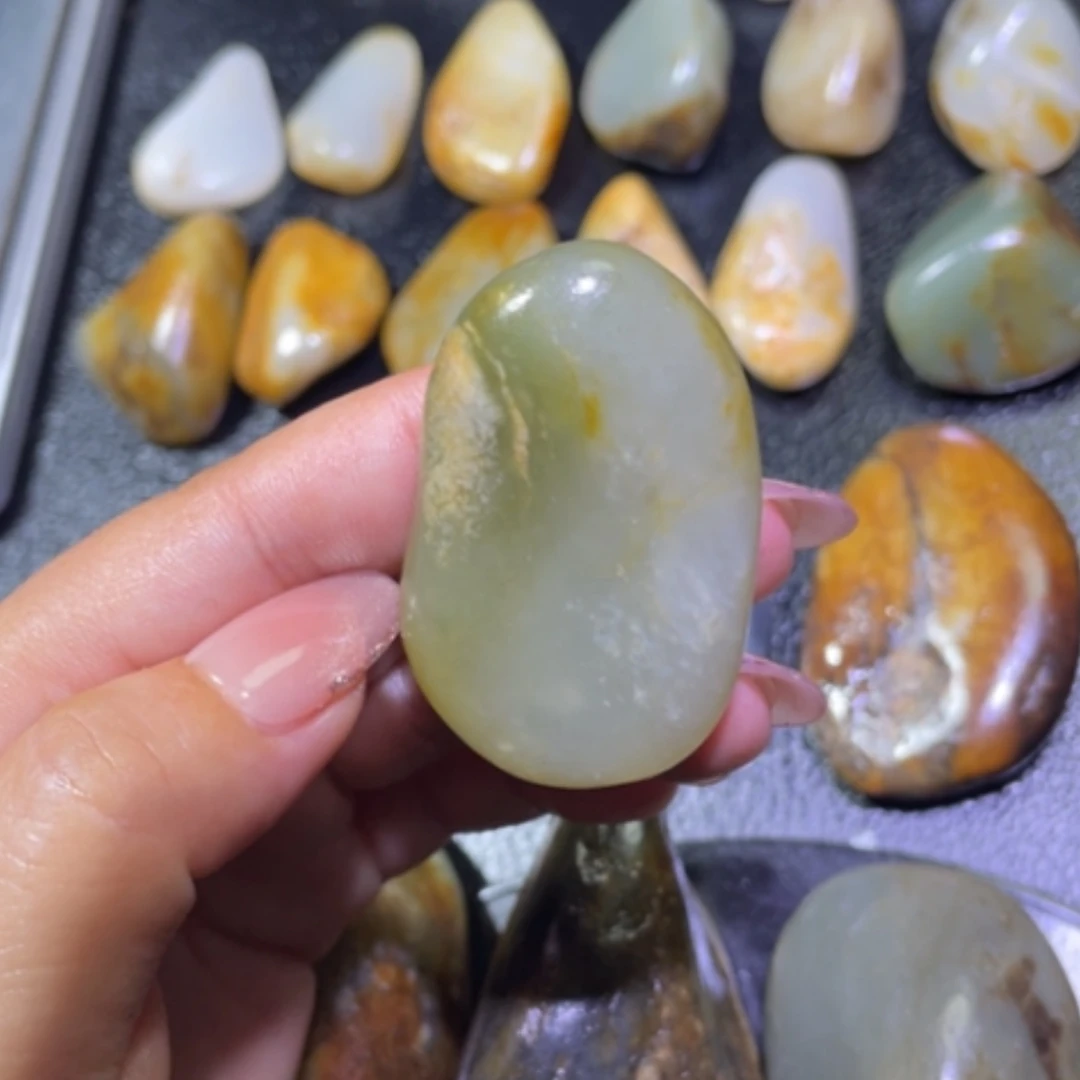 【闪购商品】和田玉未镶嵌颈饰