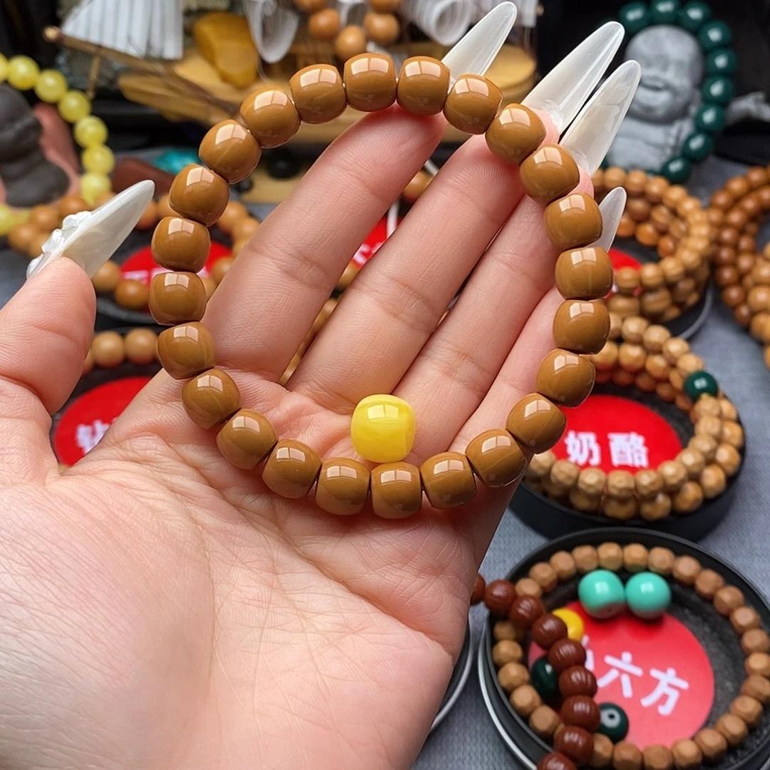 木***-猴头核桃吊坠直切+配饰