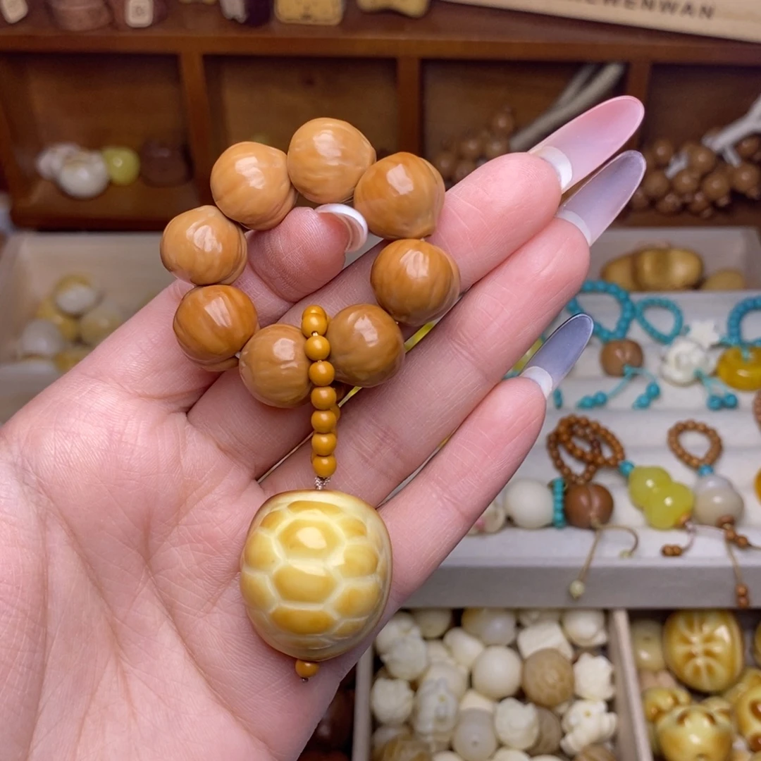 猴头核桃吊坠蜜桃臀手捻加大富甲一方