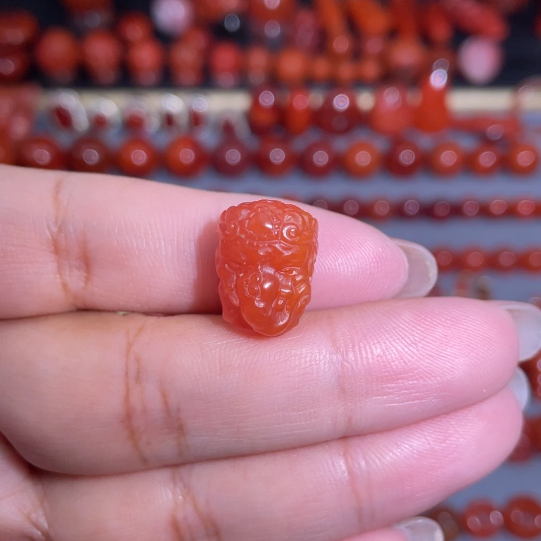 南红玛瑙宝宝象未镶嵌