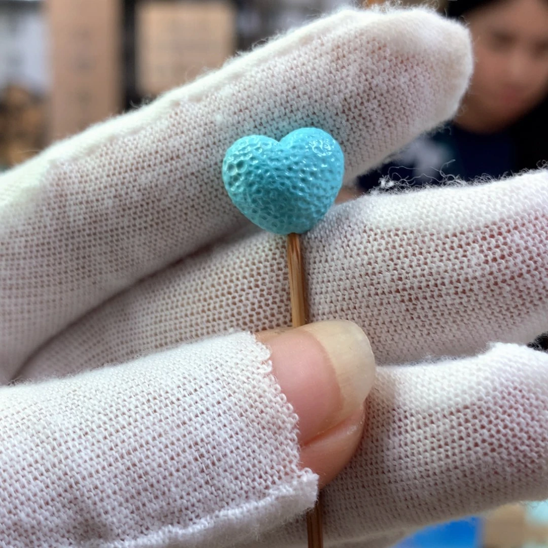 绿松石未镶嵌挂件