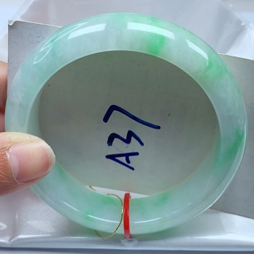 【闪购商品】翡翠手镯未镶嵌56圈