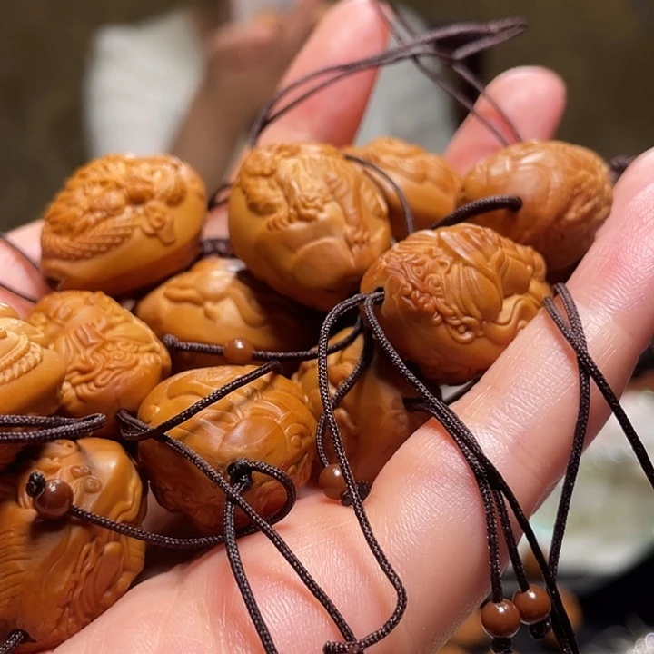 橄榄核吊坠橄榄核