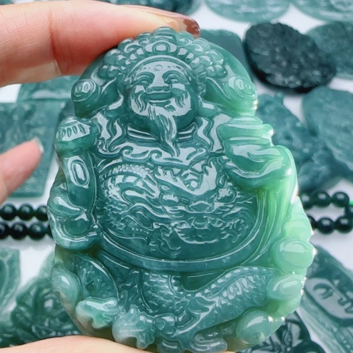 翡翠未镶嵌颈饰多样性发货天然A货翡翠
