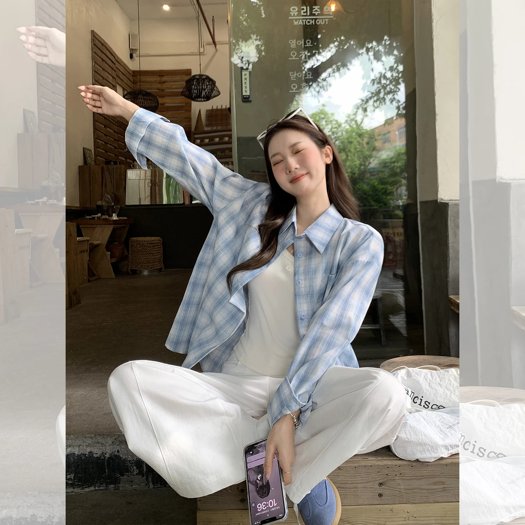 时尚气质蓝色格纹长袖衬衫女早秋2025新款宽松显瘦外套港风开衫