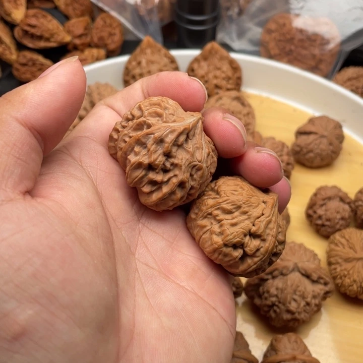 文玩核桃把件加**士