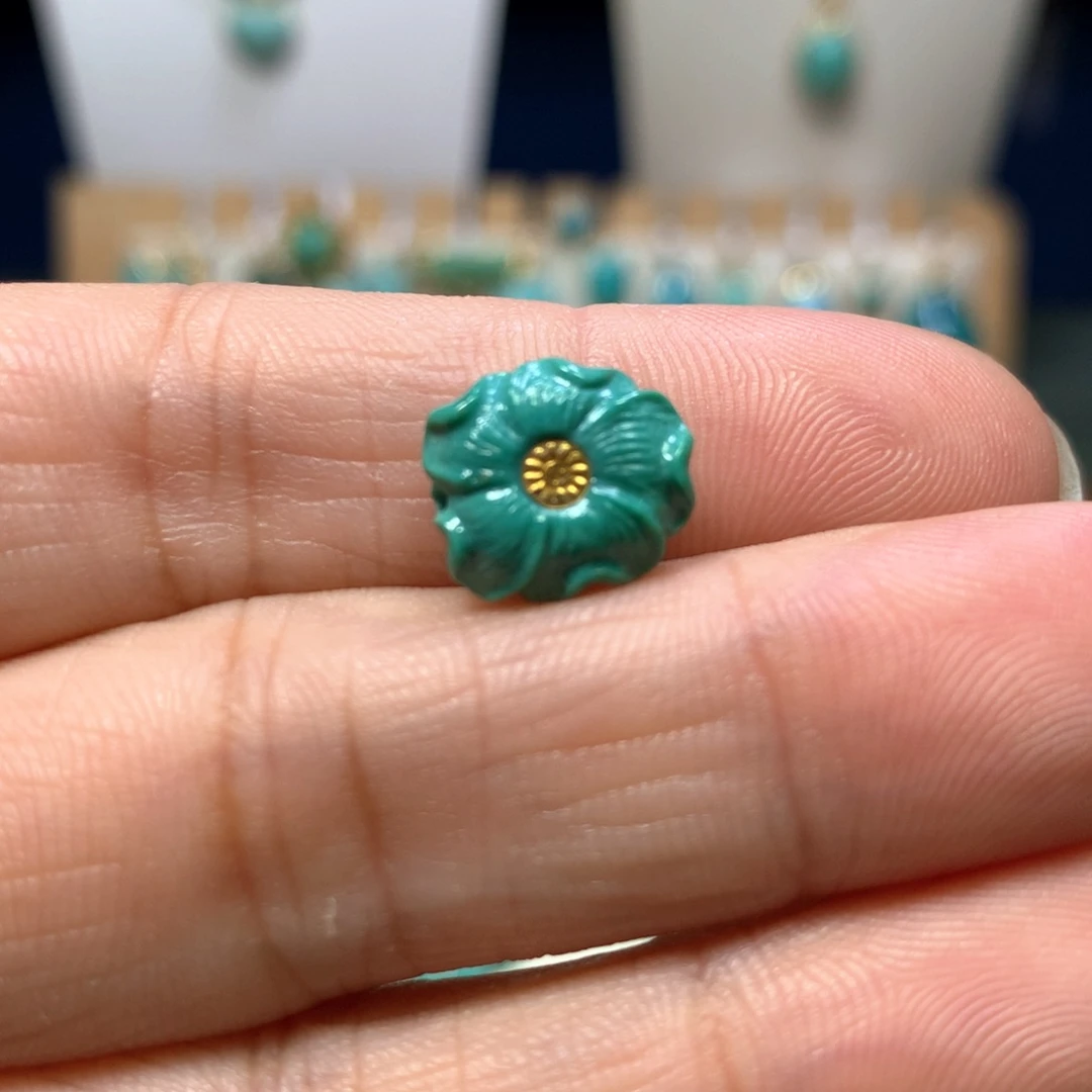 绿松石未镶嵌花花
