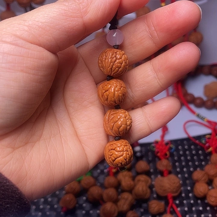 桃核吊坠龙纹桃枭