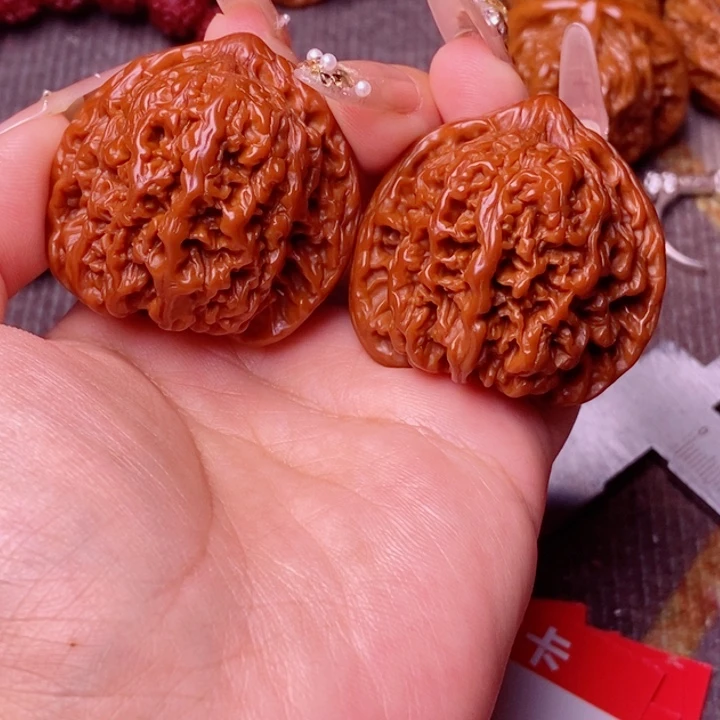 文玩核桃把件满天星狮子头