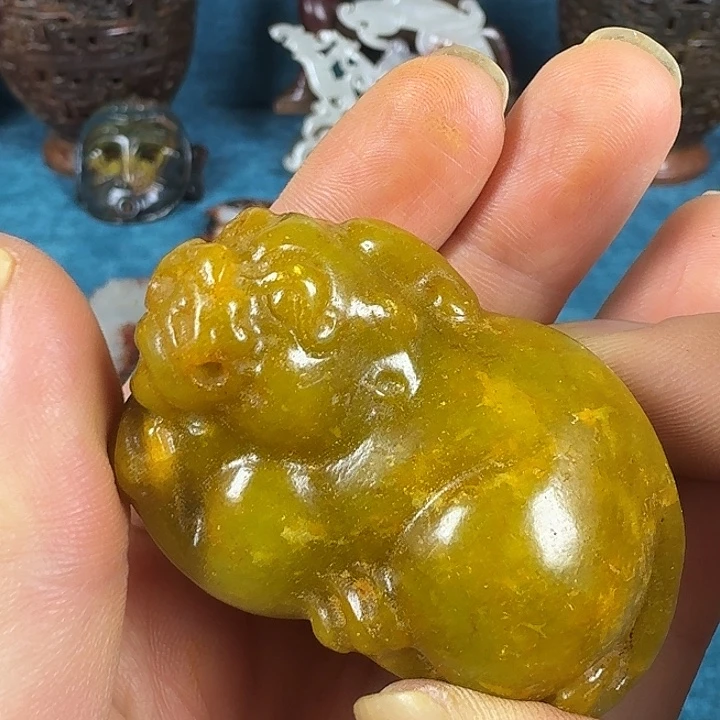 和田玉（糖玉）未镶嵌挂件