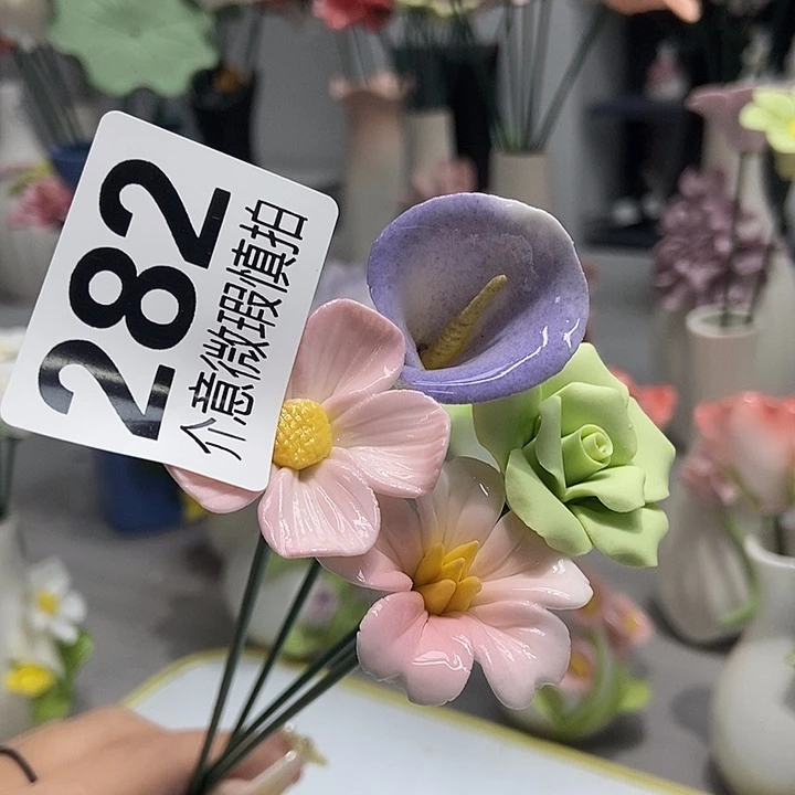 陶瓷纯手工捏花设计