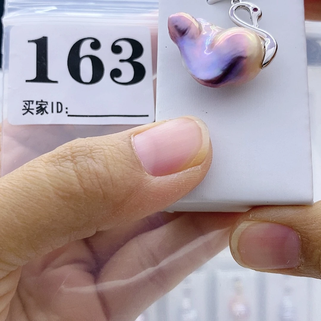 颈饰淡水珍珠钛钢