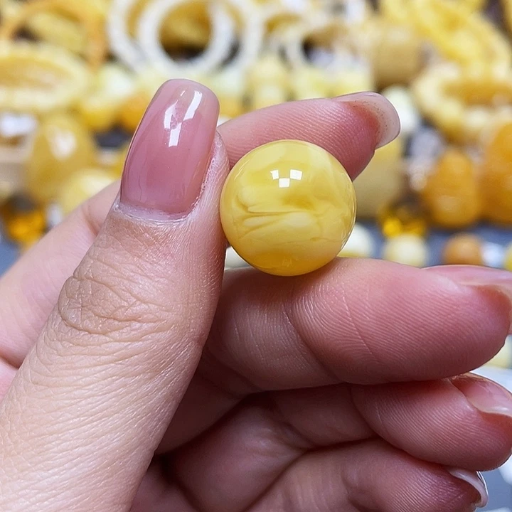 琥珀珠宝奇石未镶嵌单珠尺寸16mm瑕疵.福利款