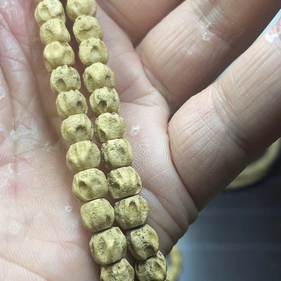 枫***生吊坠柏香籽/百香籽