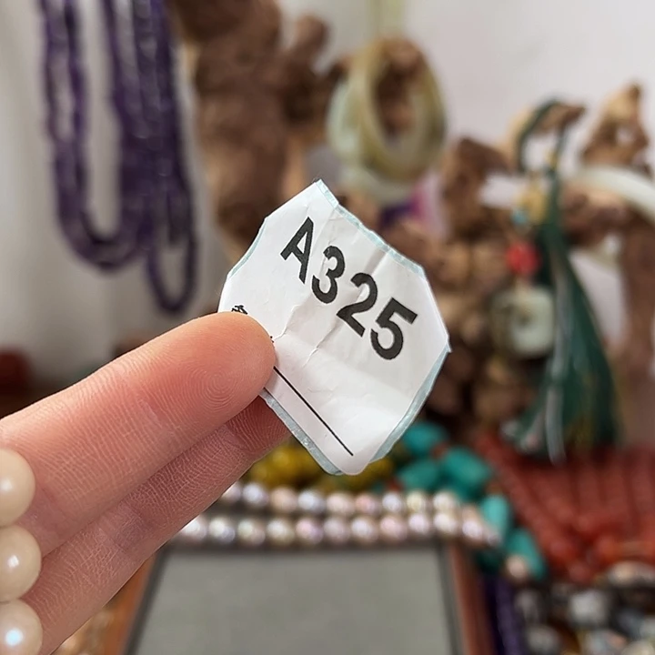 文***若玛瑙/玉髓未镶嵌颈饰