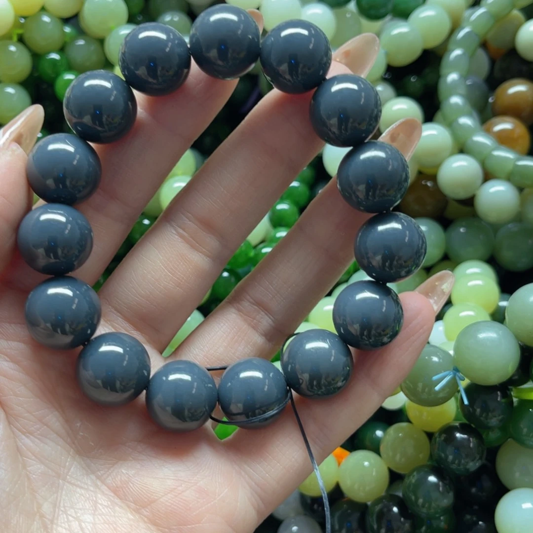 和田玉手串未镶嵌