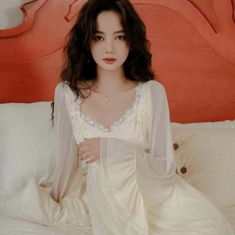 庆同带胸垫蕾丝性感长袖睡裙女春秋睡衣性感纯欲长裙连衣裙家居服