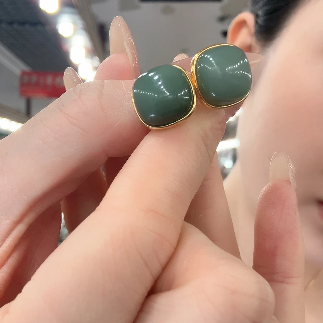 和田玉银S925镶嵌耳饰