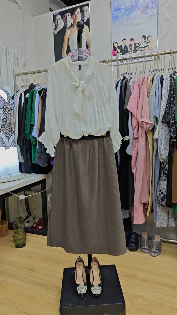 夏款福利清韩国进口连衣裙 上衣 裤子 均码宽松大码上衣衬衫