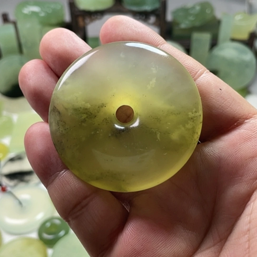 【闪购商品】未镶嵌岫玉挂件王*人