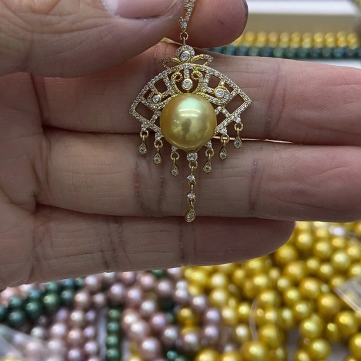 颈饰银S925镶嵌淡水珍珠