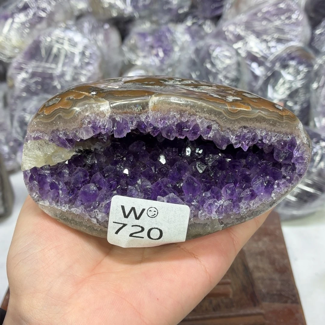 用***8紫晶摆件未镶嵌紫水晶