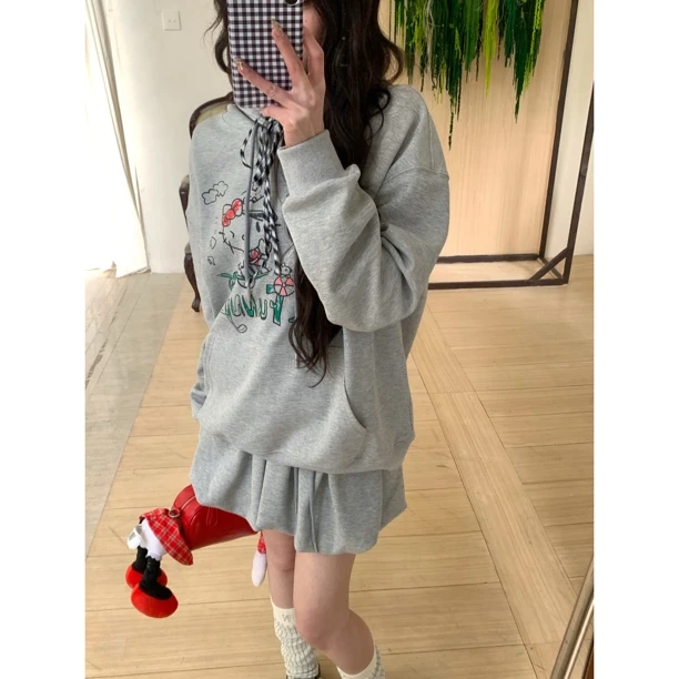 【快乐kt】25386 卡通印花连帽卫衣+韩系休闲早春甜美半身裙运动