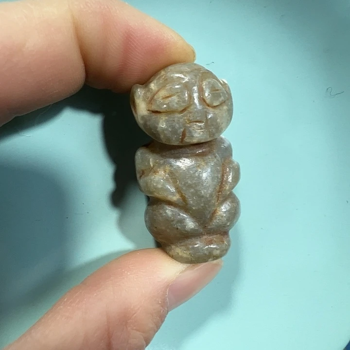 透闪石质玉未镶嵌挂件