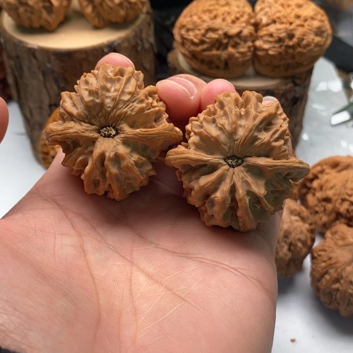 吊坠文玩核桃42全品龙门涧