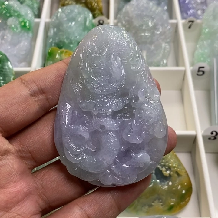 颈饰未镶嵌翡翠龙