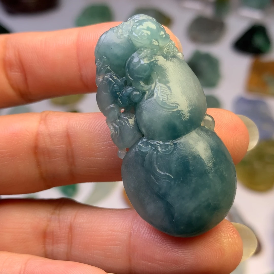 未镶嵌定制翡翠翡翠