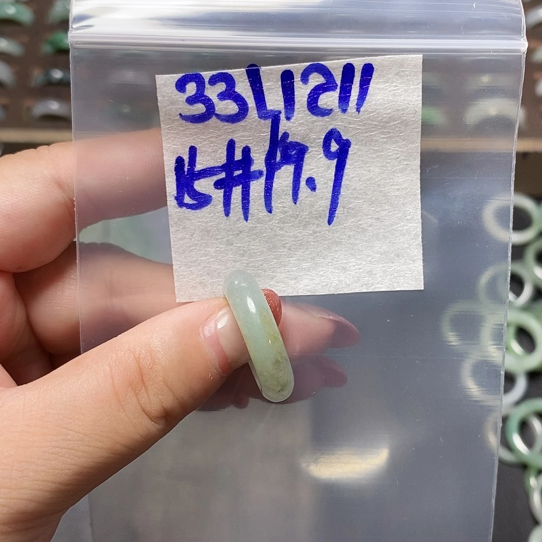 未镶嵌定制翡翠翡翠